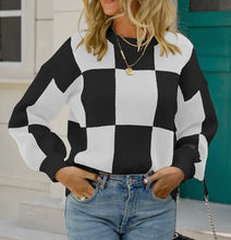 Load image into Gallery viewer, Checkered Sweater
