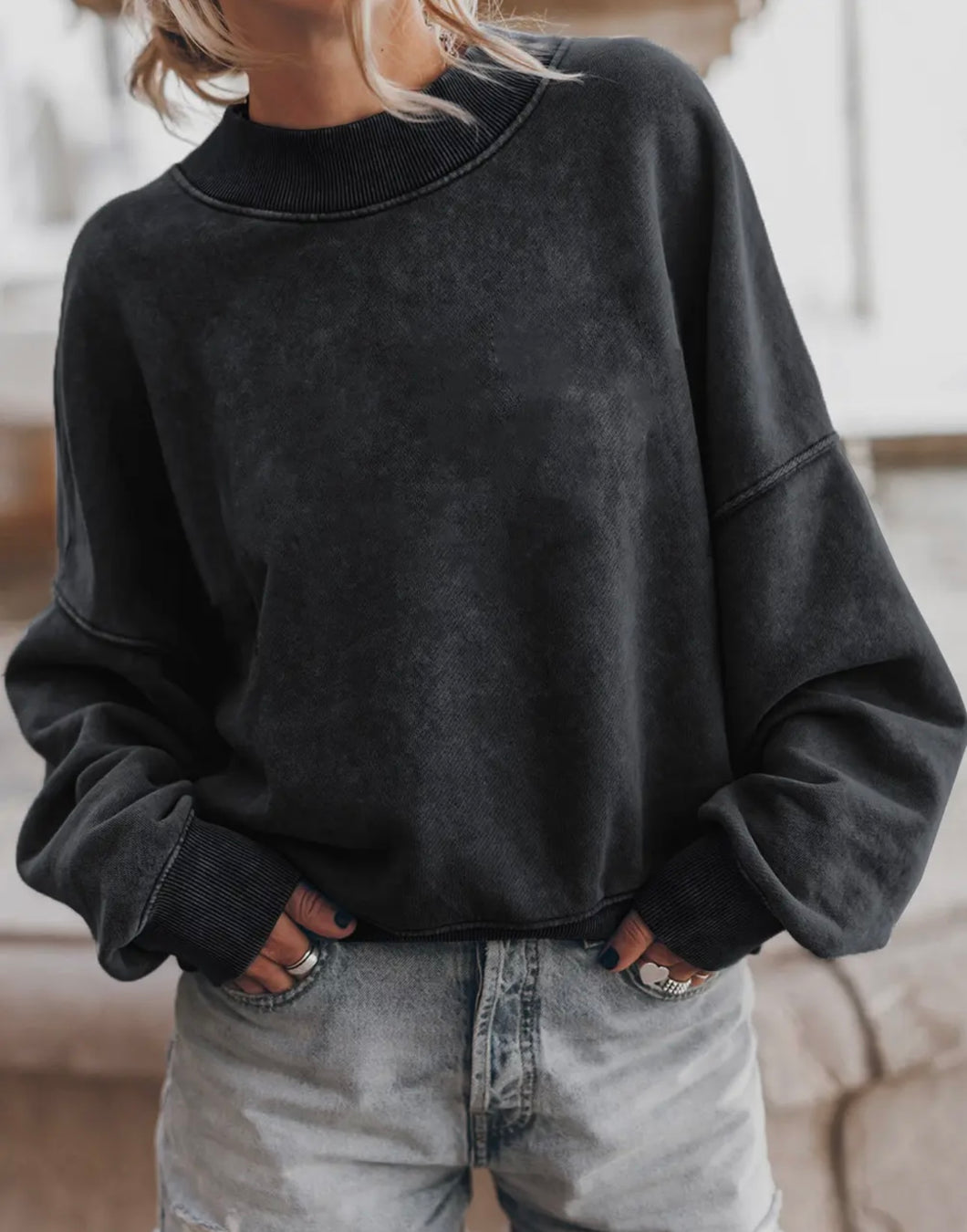 Black drop shoulder sweatshirt