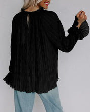 Load image into Gallery viewer, Black Pleated Flared Cuff
